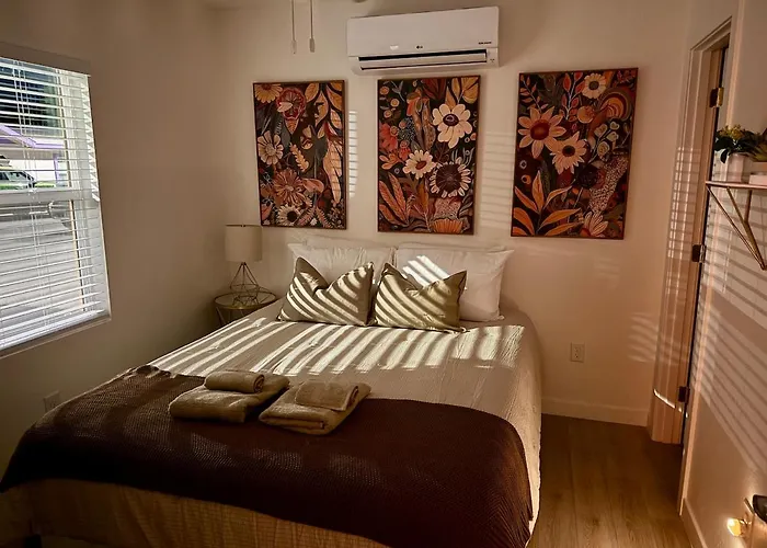 Golden Sol Casita Apartment